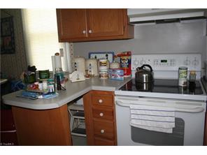 709 Main St E, Pilot Mountain, NC 27041 photo 18