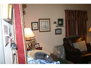 709 Main St E, Pilot Mountain, NC 27041 photo 10