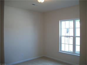 739 Forester Ct, High Point, NC 27265 photo 4