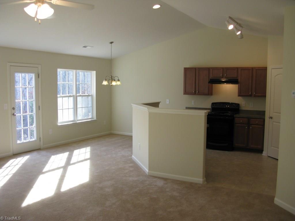 118 Bouldin Ct, Trinity, NC 27370 photo 3