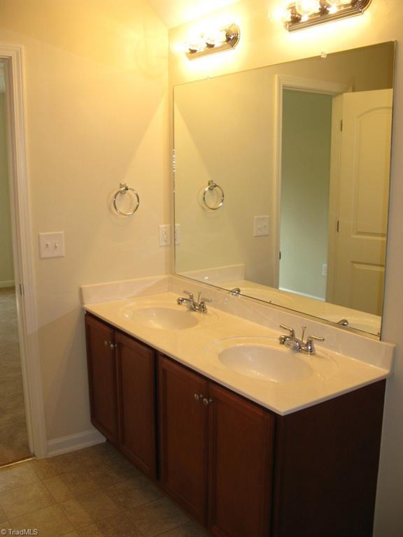 118 Bouldin Ct, Trinity, NC 27370 photo 8