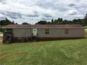 6566 Eagle Landing Dr, Trinity, NC 27370 photo 4