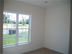 740 Forester Ct, High Point, NC 27265 photo 2