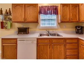 2178 Regency Dr, Randleman, NC 27317 photo 12