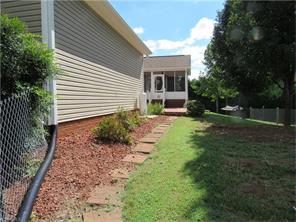 1656 Denny Rd, King, NC 27021 photo 3