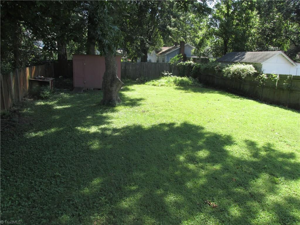 908 Tabor St, High Point, NC 27262 photo 10