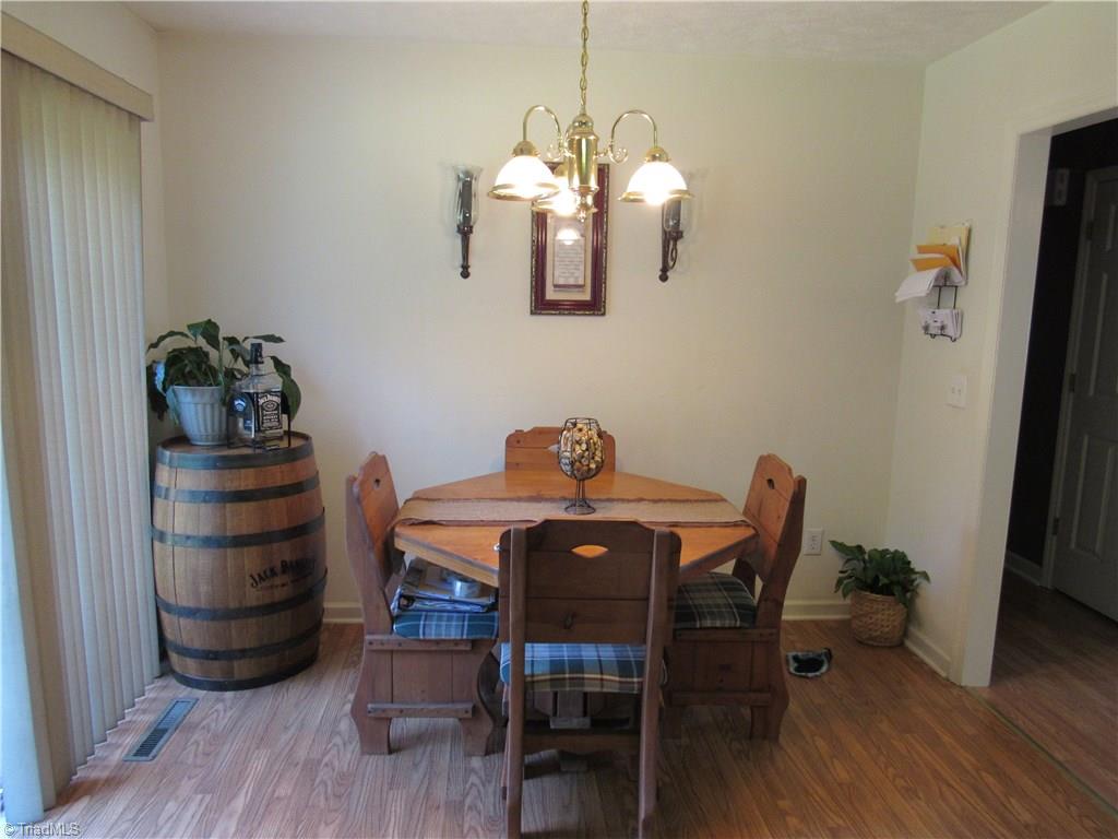 1115 Laurel Crest Rd, King, NC 27021 photo 7