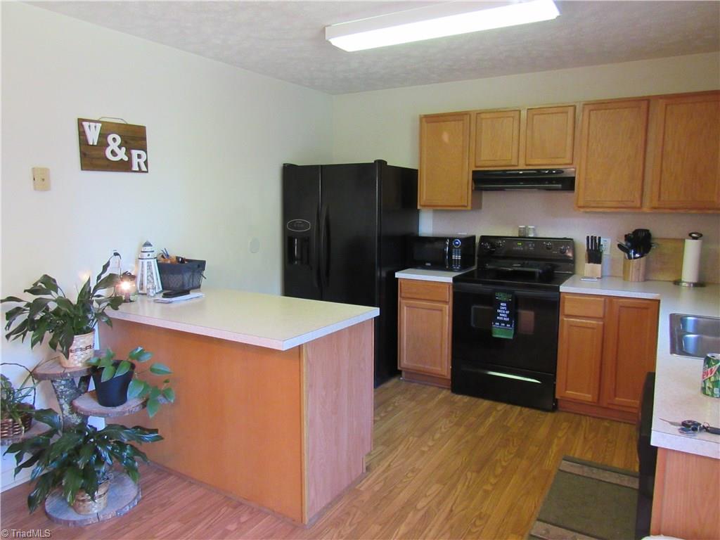 1115 Laurel Crest Rd, King, NC 27021 photo 6