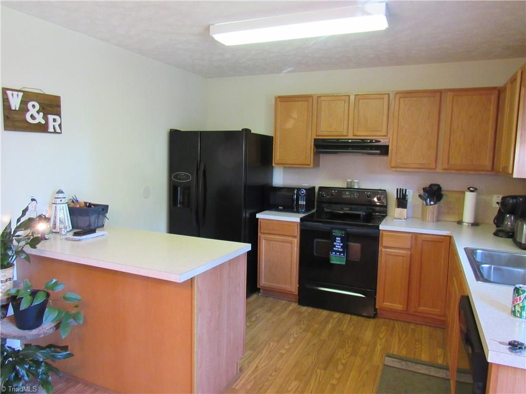 1115 Laurel Crest Rd, King, NC 27021 photo 5