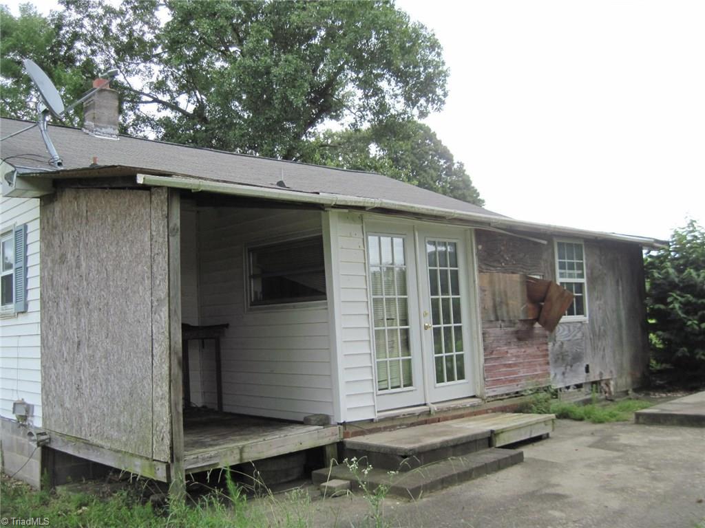 1192 Sam Young Rd, Pine Hall, NC 27042 photo 2