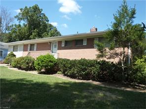 1415 Bragg Ave, High Point, NC 27265 photo 2