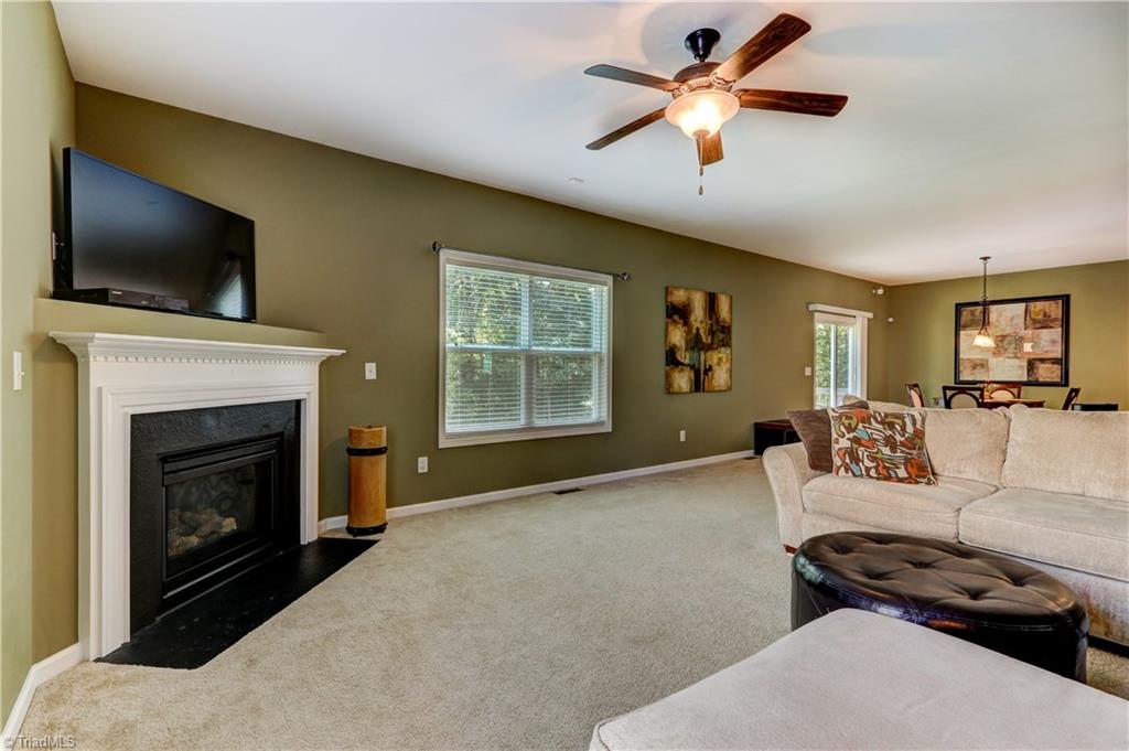 2694 Splitbrook Dr, High Point, NC 27265 photo 7