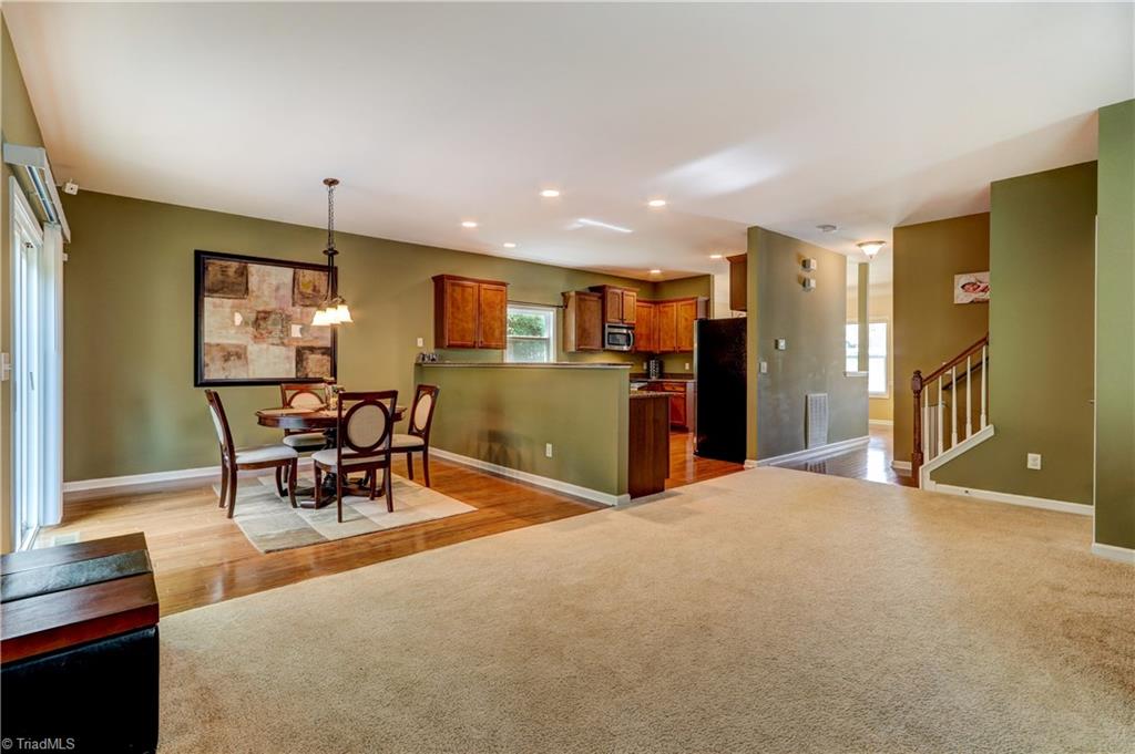 2694 Splitbrook Dr, High Point, NC 27265 photo 12