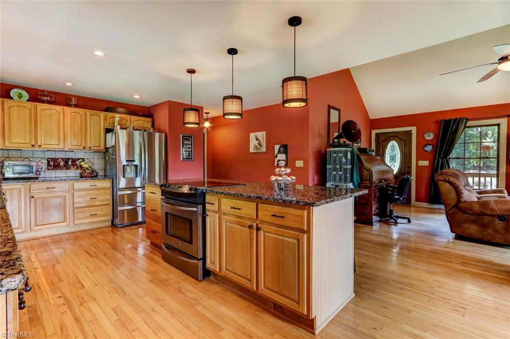 7478 Middlestream Rd, Browns Summit, NC 27214 photo 17