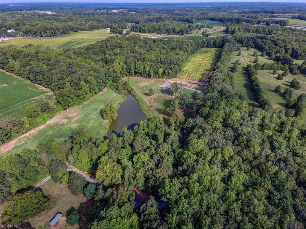 7478 Middlestream Rd, Browns Summit, NC 27214 photo 4