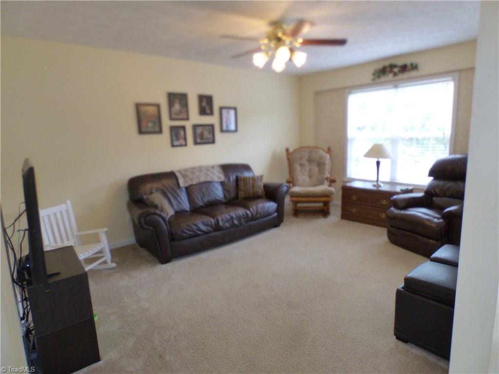 1180 Laurel Crest Rd, King, NC 27021 photo 4