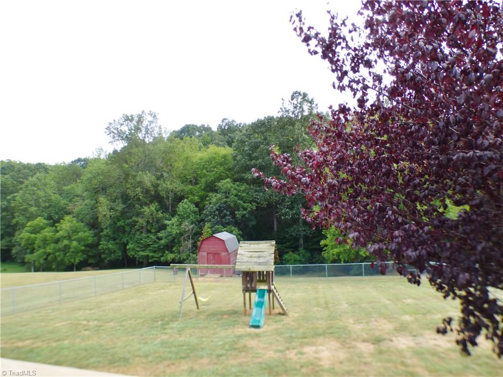 1180 Laurel Crest Rd, King, NC 27021 photo 18