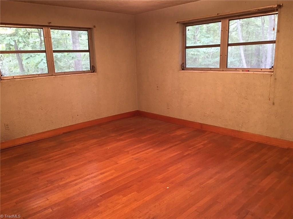 1703 Deep River Rd, High Point, NC 27265 photo 4