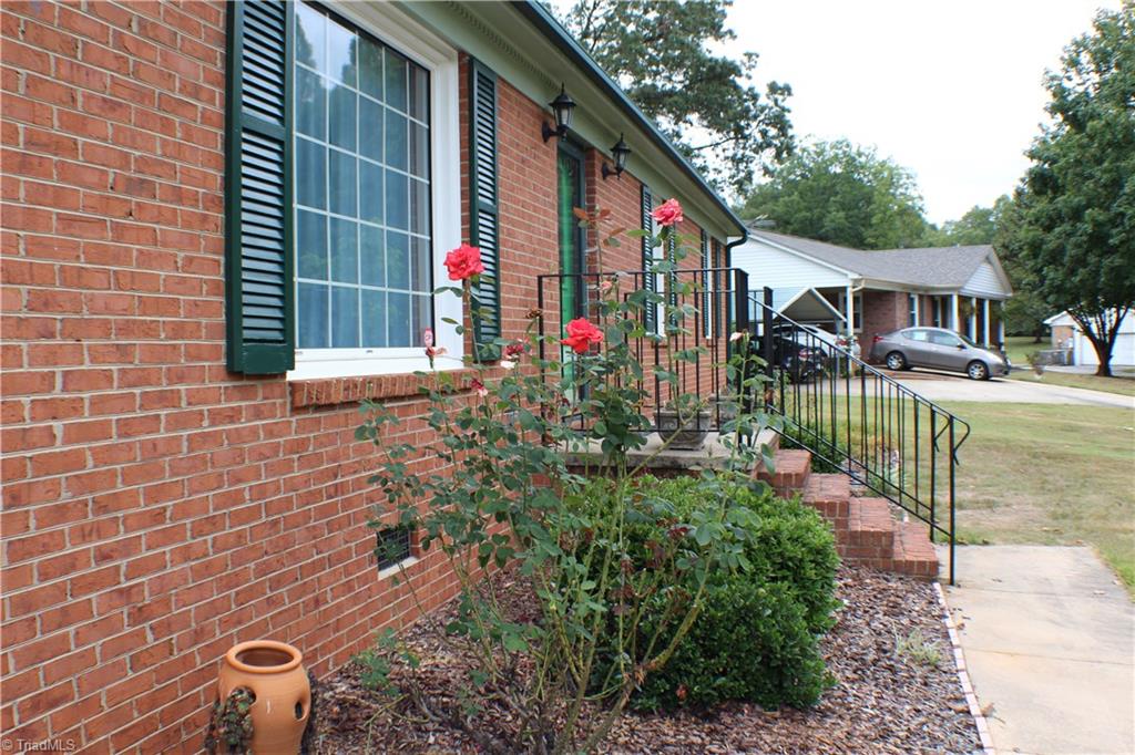708 Pinehurst St, Salisbury, NC 28144 photo 2