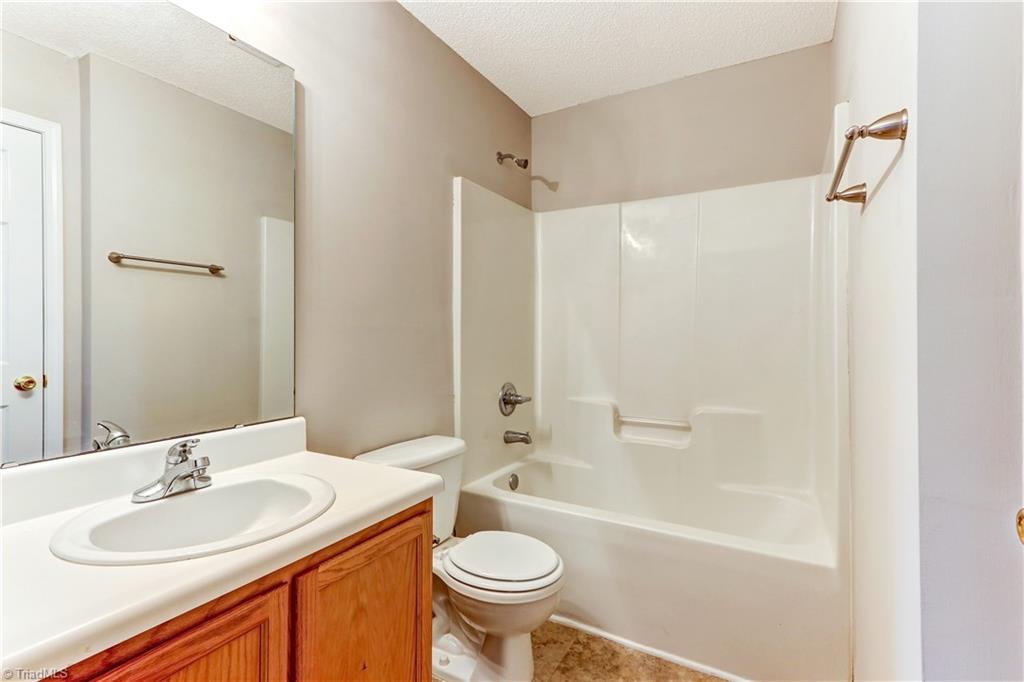 2912 Waterstone Loop, High Point, NC 27265 photo 17