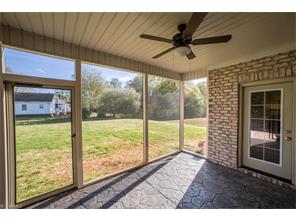 101 Pilot Bluff Dr, King, NC 27021 photo 20