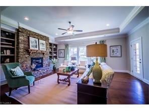 101 Pilot Bluff Dr, King, NC 27021 photo 7