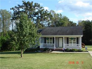 1407 William Fowler Rd, King, NC 27021 photo 2