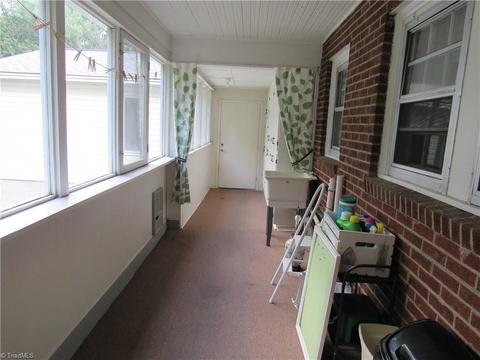 501 Main St, Pilot Mountain, NC 27041 photo 21