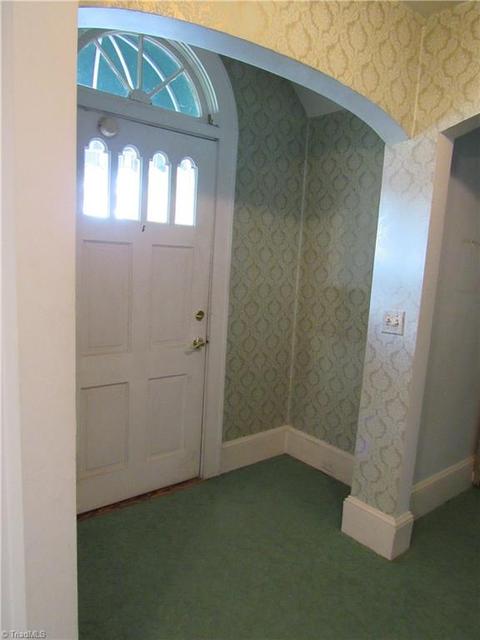 501 Main St, Pilot Mountain, NC 27041 photo 11