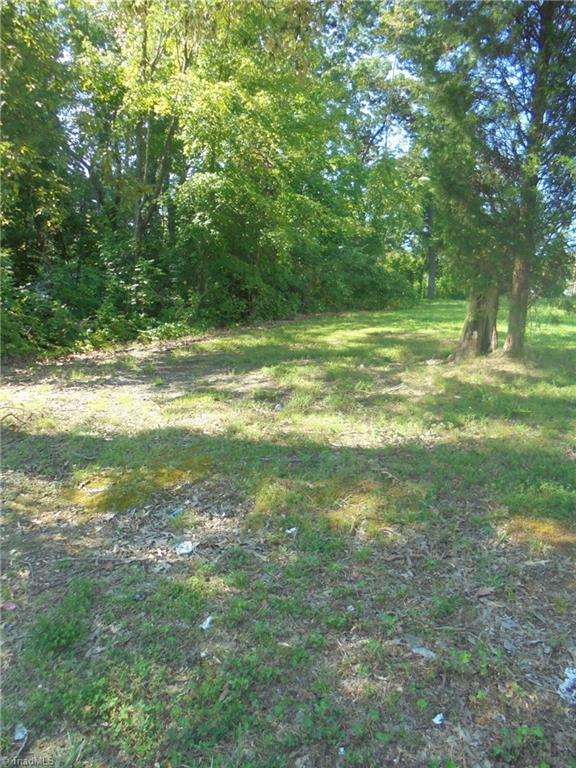 1502 E Green Dr, High Point, NC 27260 photo 1
