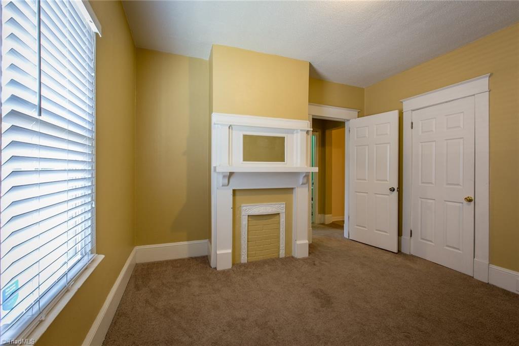 400 Barker Ave, High Point, NC 27262 photo 16