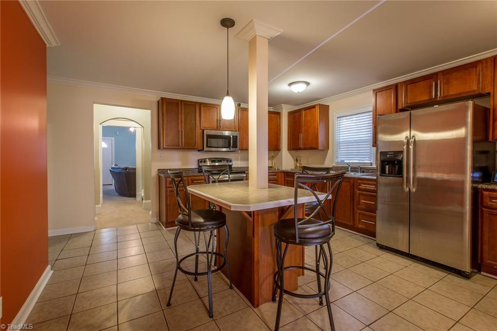 400 Barker Ave, High Point, NC 27262 photo 11