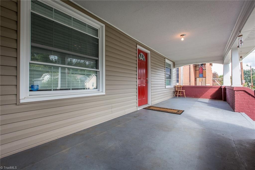 400 Barker Ave, High Point, NC 27262 photo 3