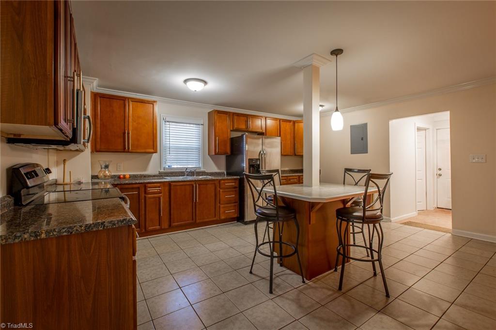 400 Barker Ave, High Point, NC 27262 photo 10