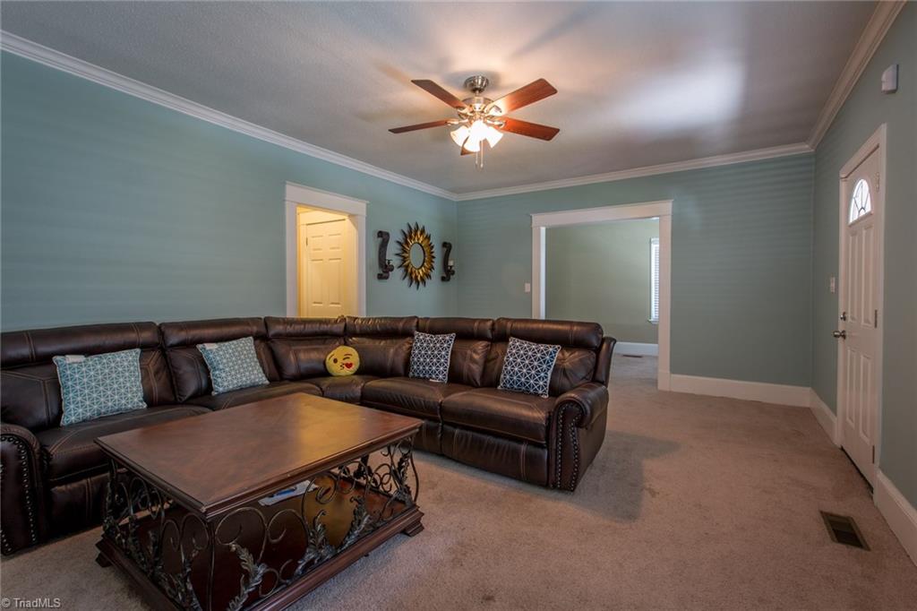 400 Barker Ave, High Point, NC 27262 photo 6
