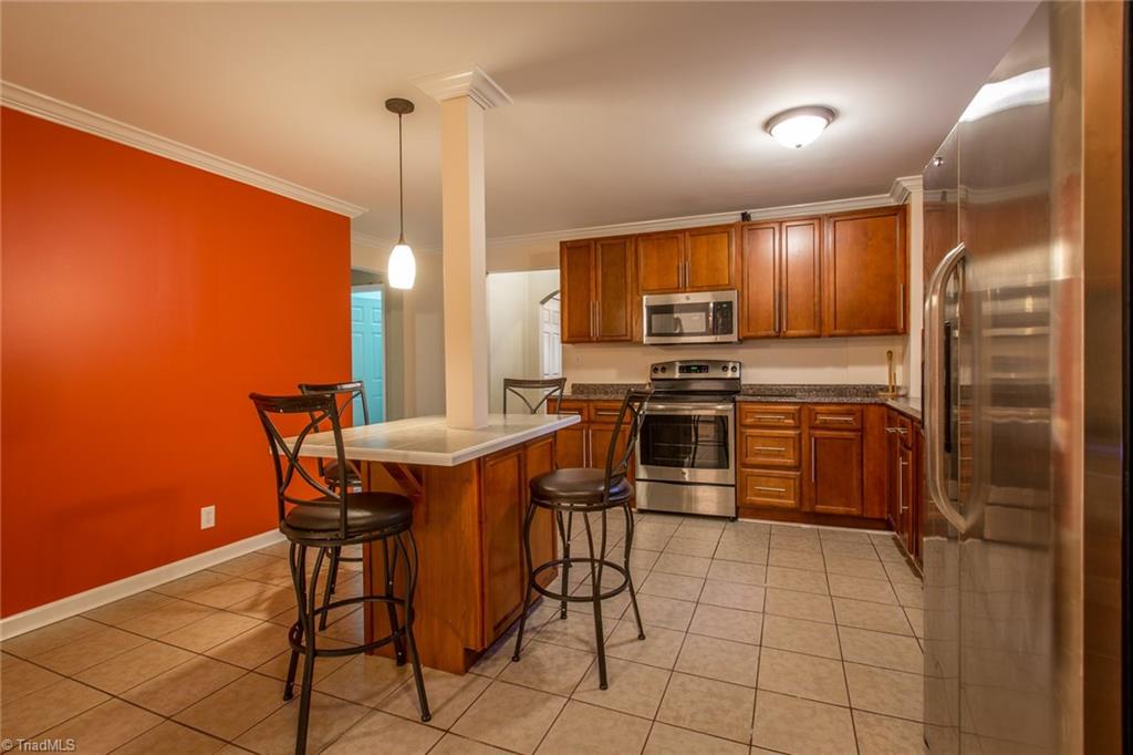 400 Barker Ave, High Point, NC 27262 photo 12