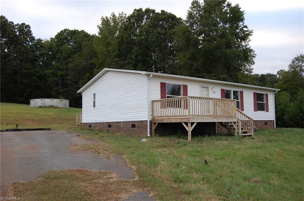6461 Eagle Landing Dr, Trinity, NC 27370 photo 2