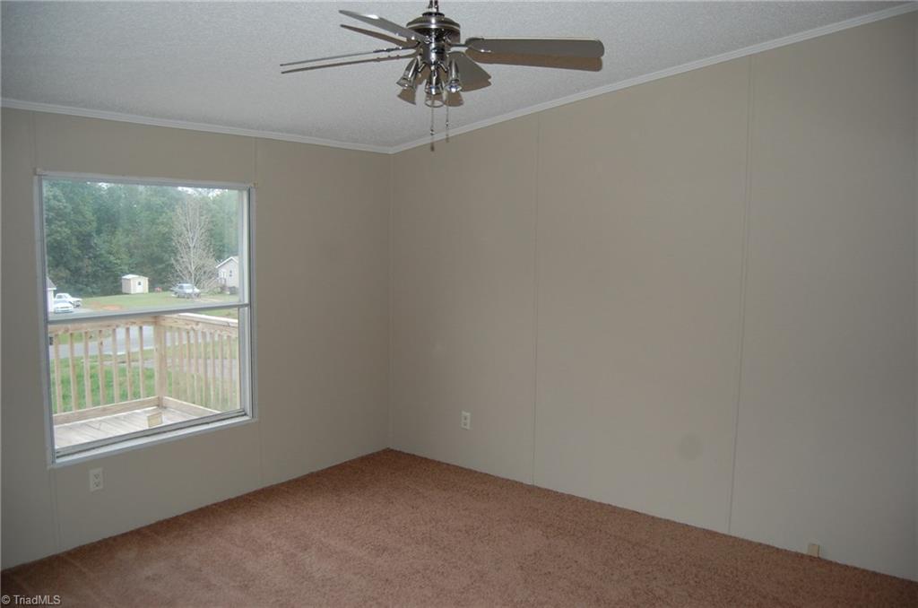 6461 Eagle Landing Dr, Trinity, NC 27370 photo 5
