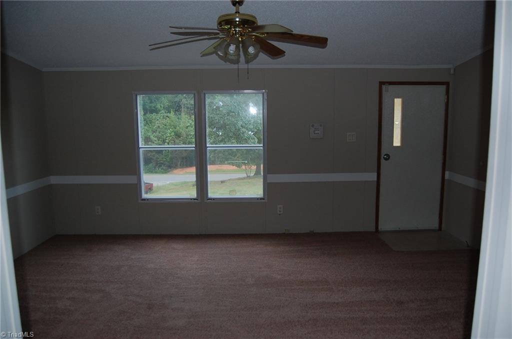 6461 Eagle Landing Dr, Trinity, NC 27370 photo 3