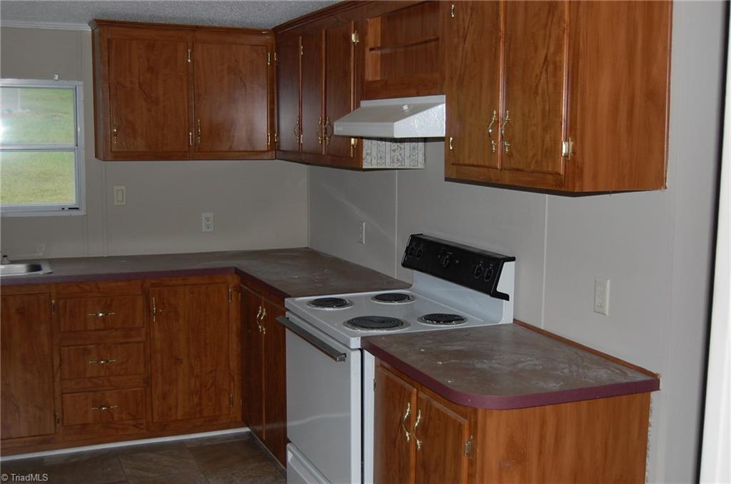 6461 Eagle Landing Dr, Trinity, NC 27370 photo 9