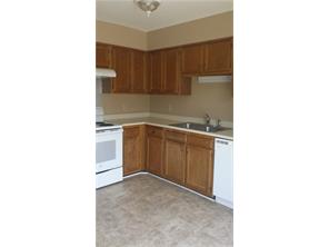 1380 Bailey Cir, High Point, NC 27262 photo 2