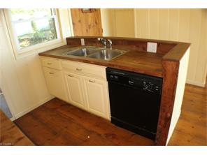 22 Glen Pine Ln, Fancy Gap, VA 24328 photo 19