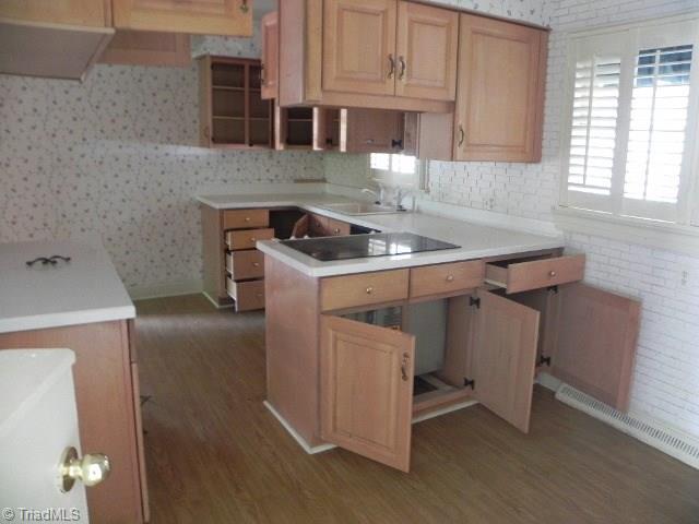 513 Florham Dr, High Point, NC 27262 photo 6