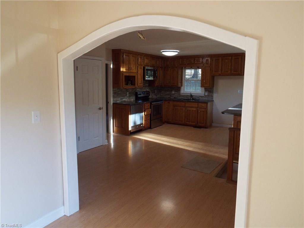 4560 Colonial Cir, Trinity, NC 27370 photo 9