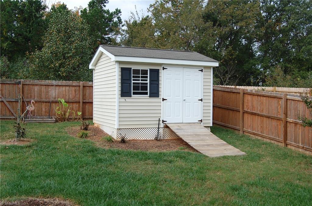 3897 Tonsley Pl, High Point, NC 27265 photo 22