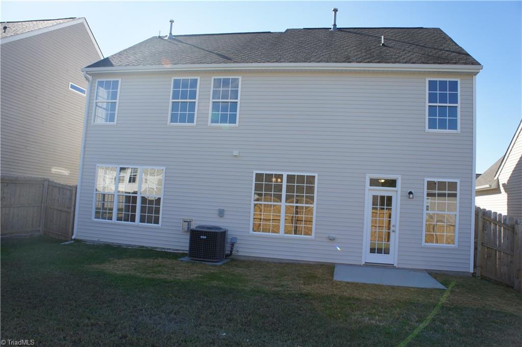 866 Hedgepath Ter, High Point, NC 27265 photo 30