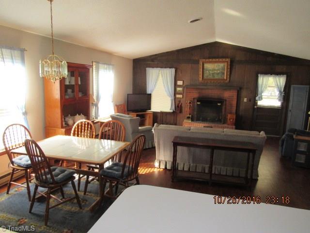 114 Maverick Trl, King, NC 27021 photo 9