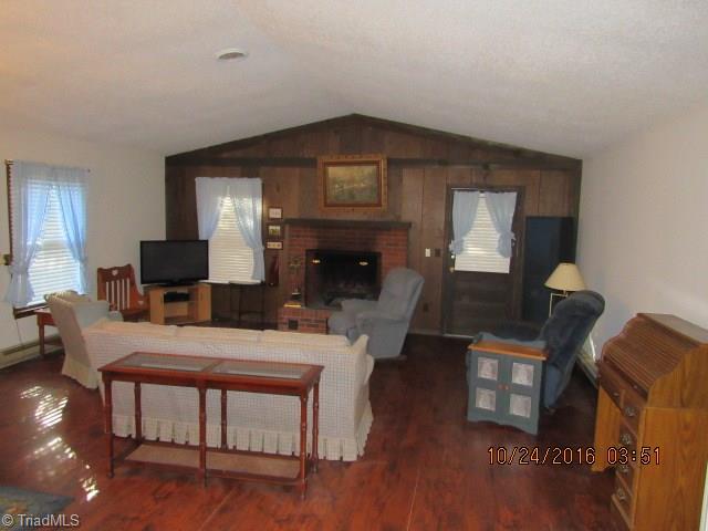 114 Maverick Trl, King, NC 27021 photo 17