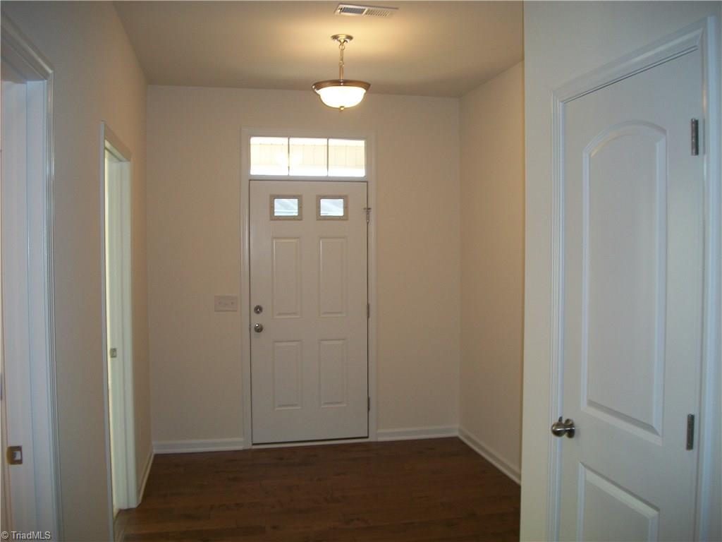 752 Forester Ct, High Point, NC 27265 photo 7