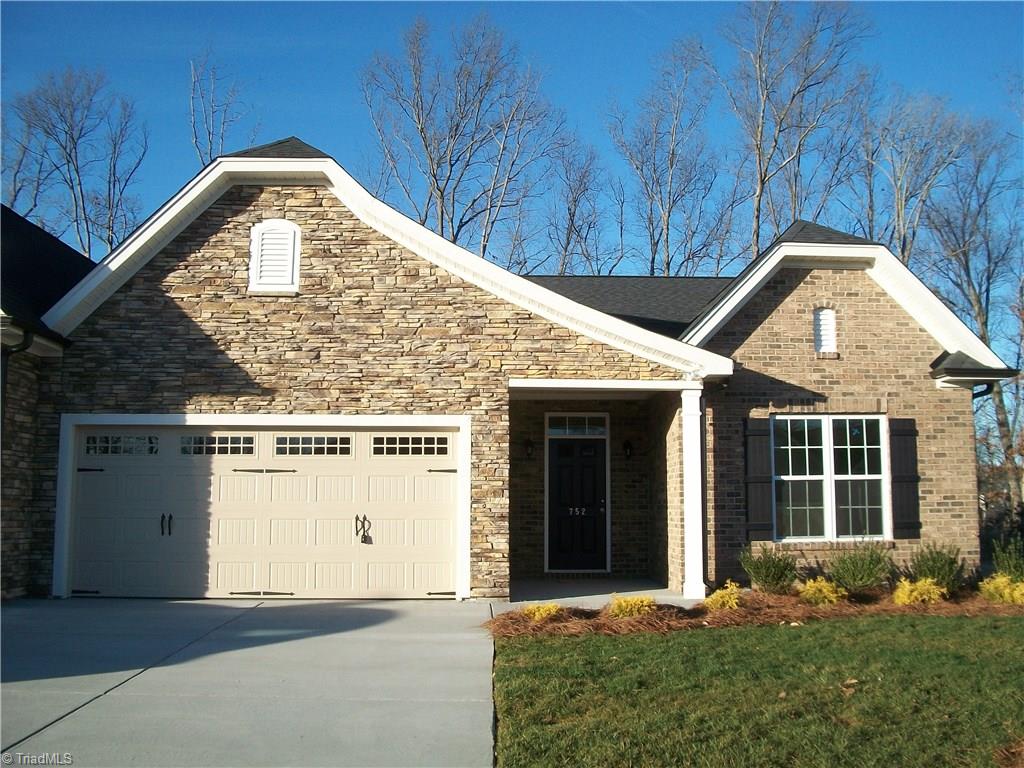 752 Forester Ct, High Point, NC 27265 photo 1